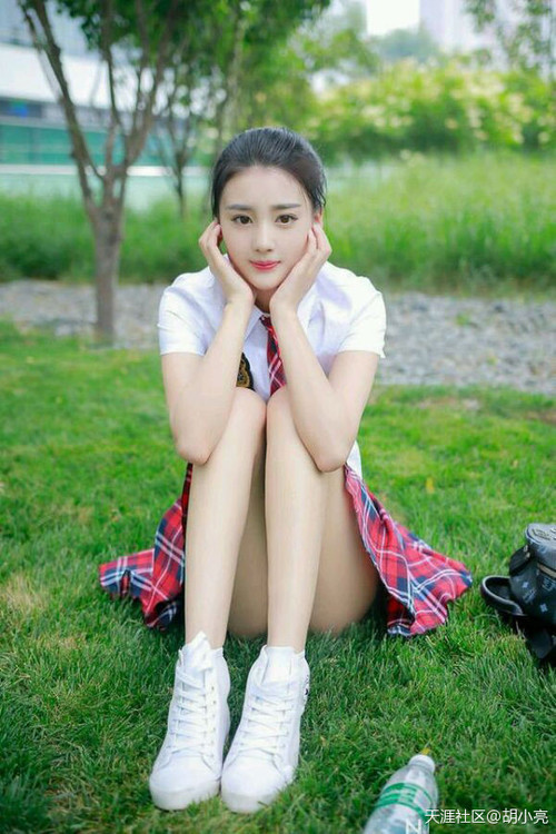 开云官方网站-_运动骑行领略城市风光：快乐健身新体验_，骑行健身距离一般多少