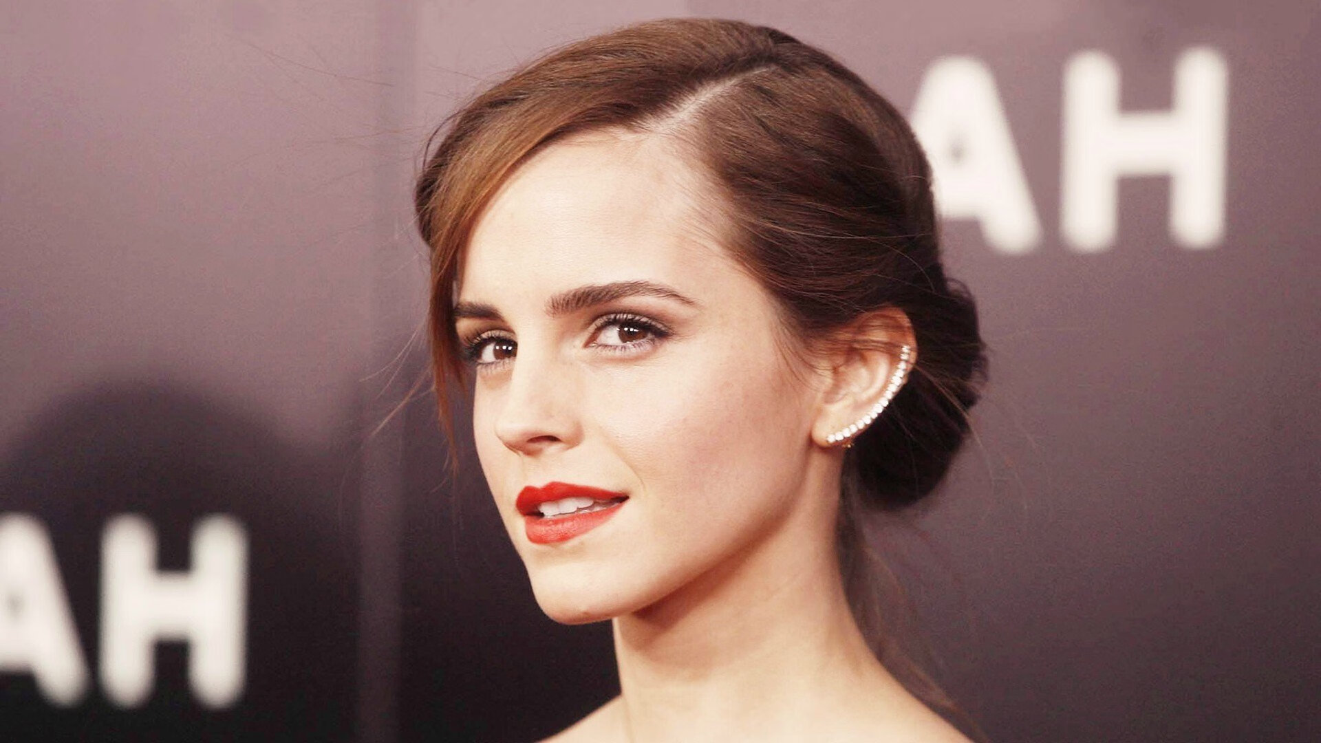 开云注册-国际米兰在意甲联赛中获得亚军，表现稳定。，国际米兰上一次意甲夺冠